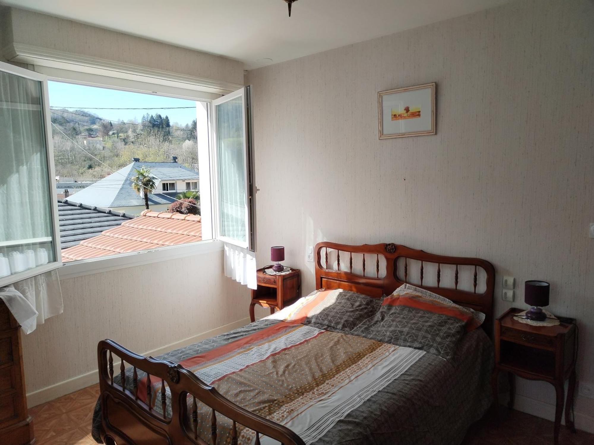Appartement "Chez Justa" - Latre Locations لورد المظهر الخارجي الصورة